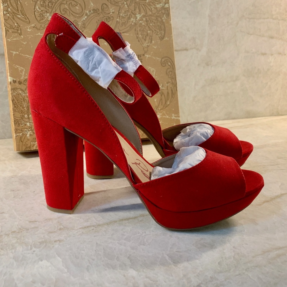 NWT American Rag Reeta Block-Heel Platform Sandals